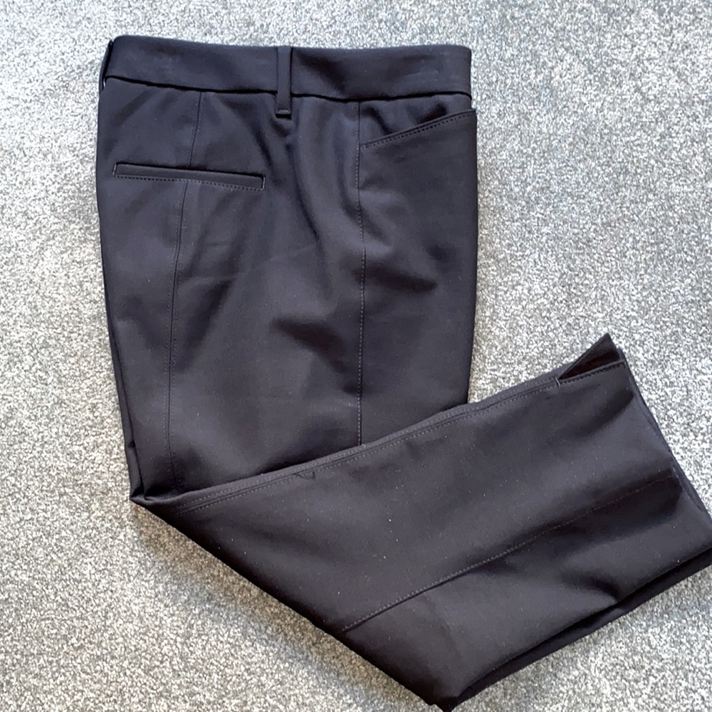 White House Black Market crop pants